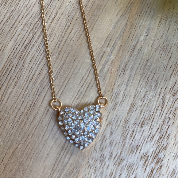 🎉HP🎉 Rue 27 Heart Pendant Necklace 💗 Gold - Picture 12 of 16